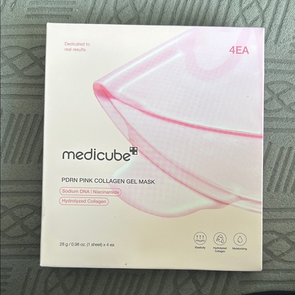 Medicube face mask set NWT